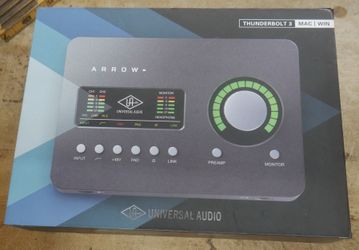 Universal Audio Arrow Thunderbolt 3 Audio Interface new open box. box was open for inspection. f(contact info removed)0.