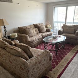 Classic 3-Piece Living Room Set 
