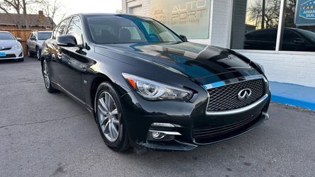 2017 INFINITI Q50