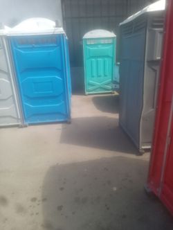 Portable restroom