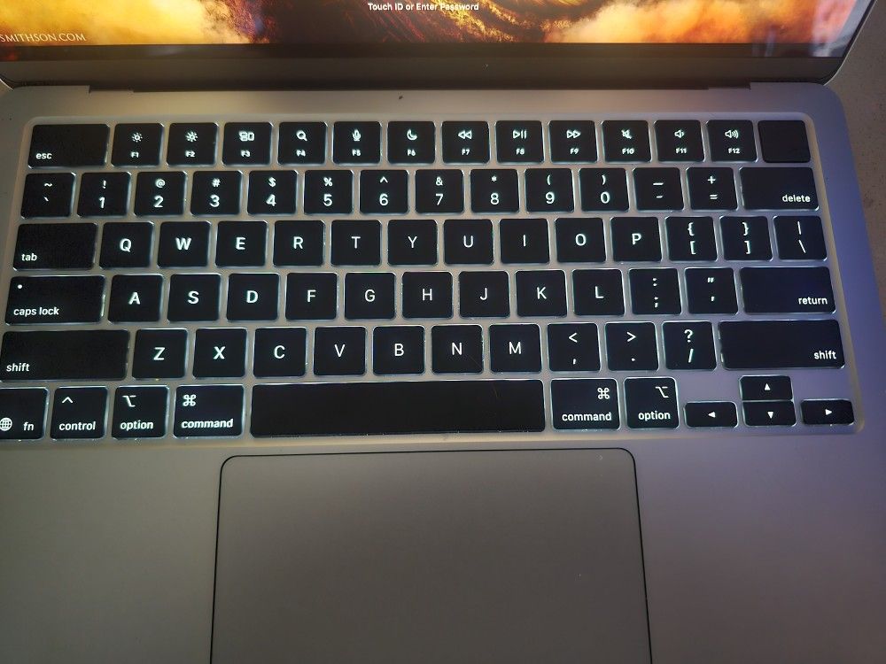 Macbook Air (M4 Chip)