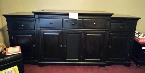 MUST GO Today! Beautiful 3PC Entertainment center W/ Motorized TV LIft