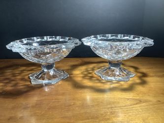 PAIR OF VINTAGE PEDESTAL CRYSTAL CLEAR DEEPLY CUT BOWLS