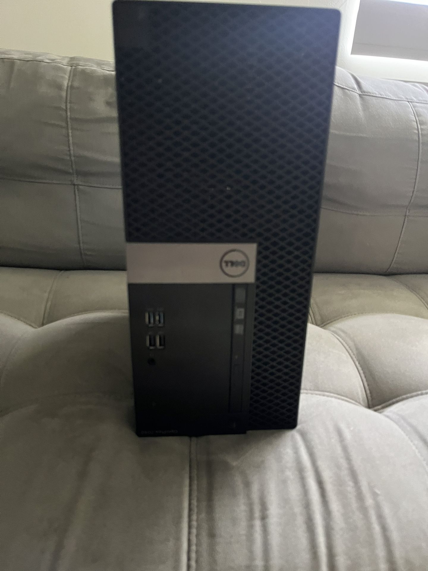 Dell Optiplex 7040