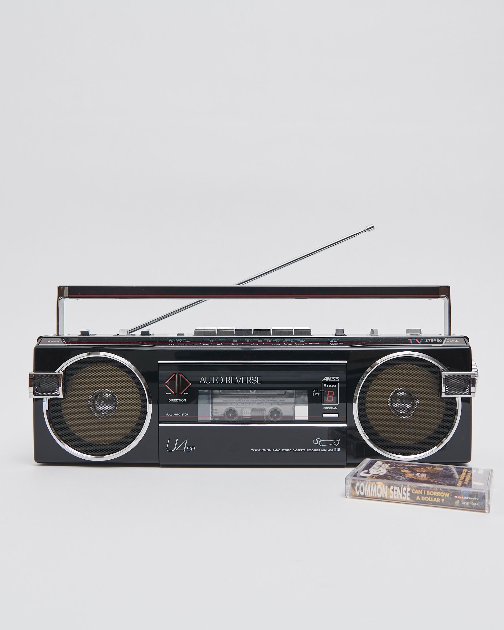 SANYO MR-U4SR JAPANESE CASSETTE BOOMBOX STEREO RADIO