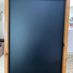 Chalk Board With 5 Key Holder