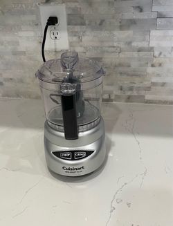⭐ Cuisinart 3 Cup Mini Food