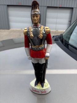 Sicilian Gold Military Soldier Figurine