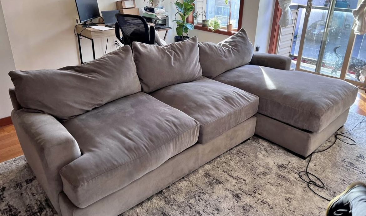 Sectional Couch 