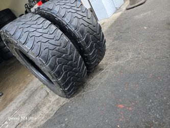 only 2 used tires Lt295 70r18 Toyo MT Open Country $150.00 both
