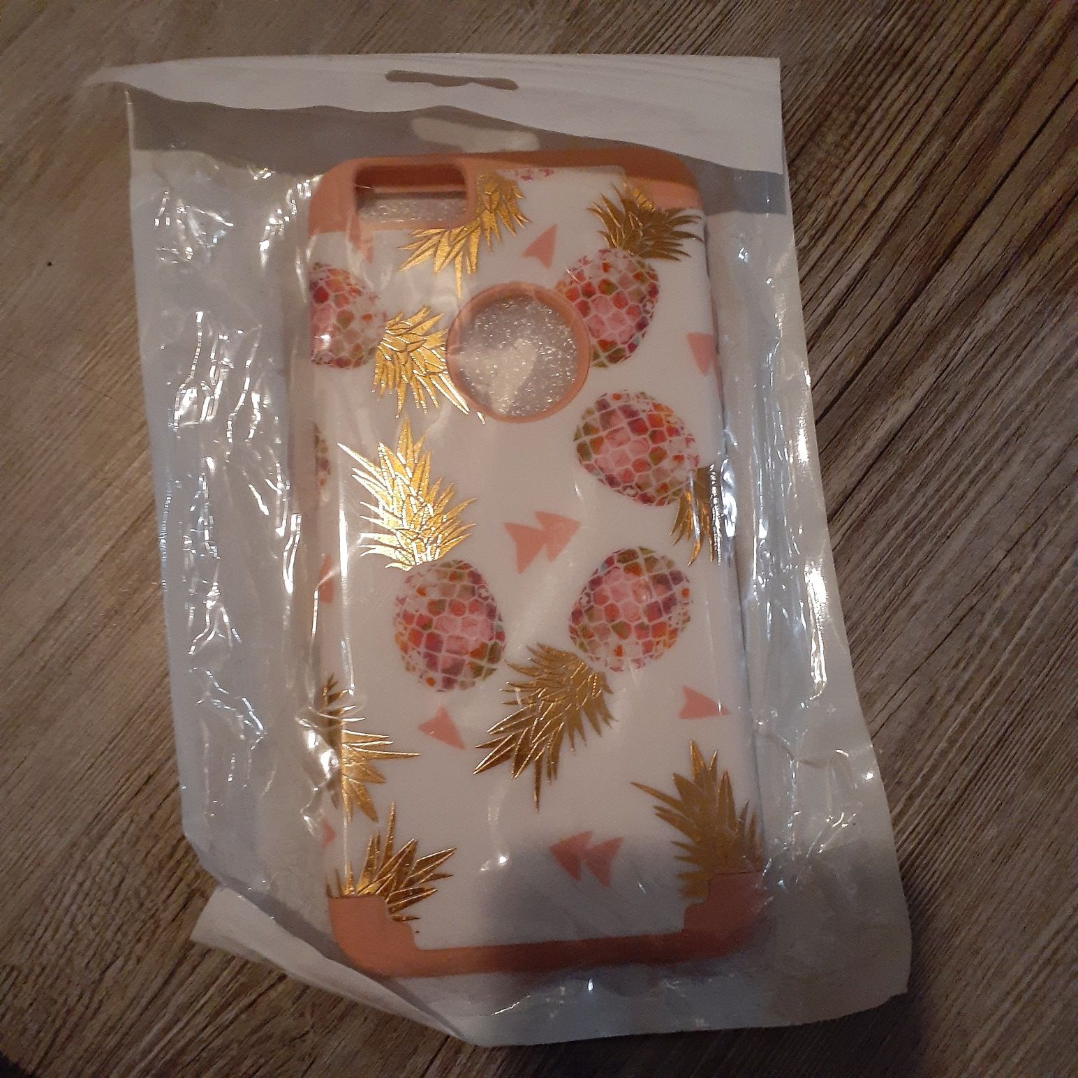 iPhone 7/8 case pineapple print with gold