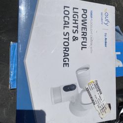 Security Camera With Flood Light New 