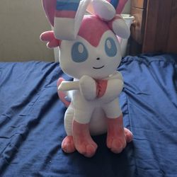 Pokemon Sylveon 1997 Third Round Plush