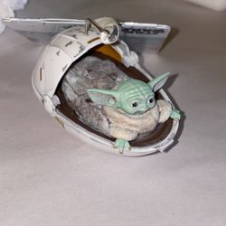 Rare Disney Star Wars the child ornaments