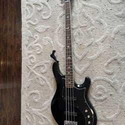 PRS Paul Reed Smith Kestrel Bass with EMG