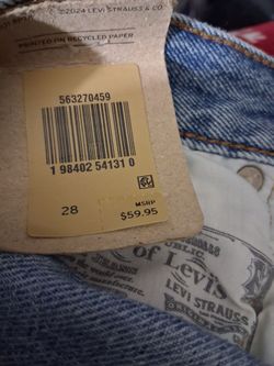 Brand new with tags Levi's 501 women's size 28 shorts