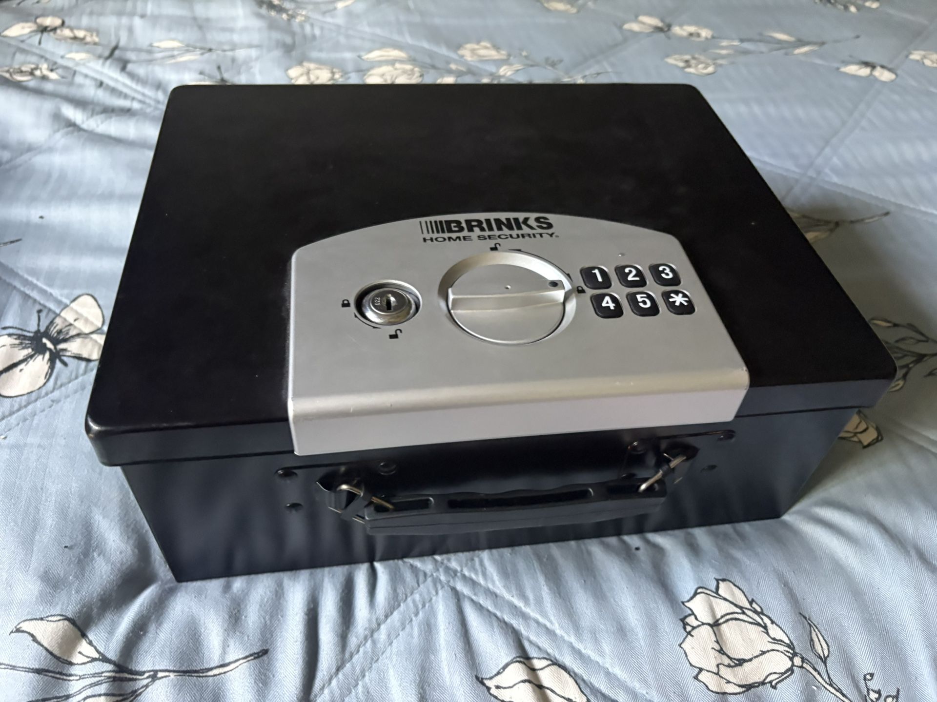 Locker Works Great Still In New Condition