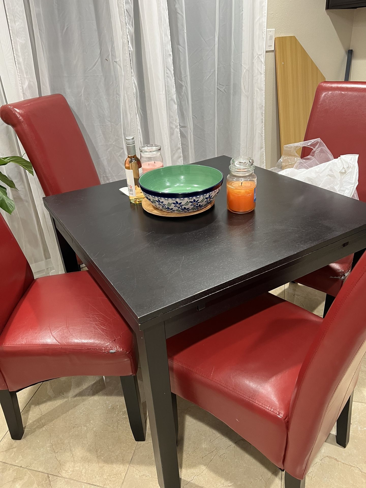 Dinning Set Black Table & Red Chairs for Sale in Temple City, CA