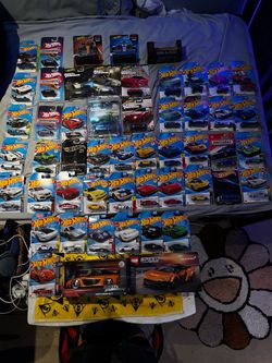Huge hot wheels diecast set