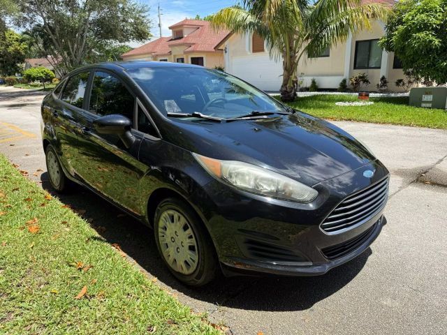 2015 Ford Fiesta