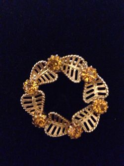 Vintage gold brooch
