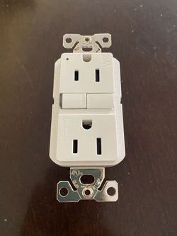 New Eaton GFCI Outlet 