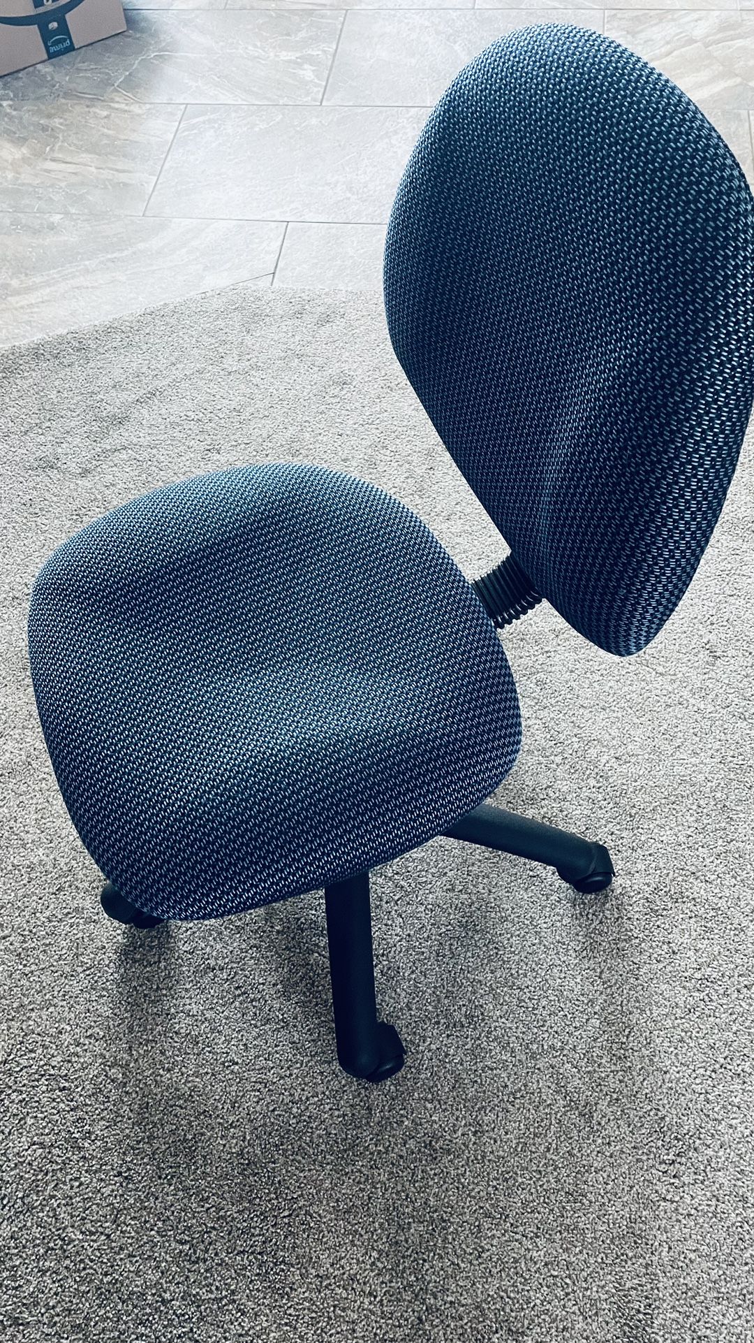 Computer Chair Value $110, Great Deal!