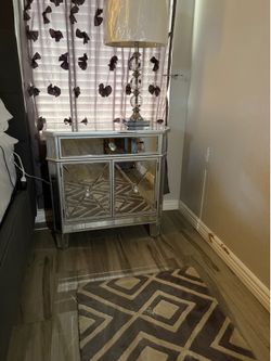 Mirrored night stands