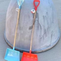 Children's SHOVELS, New, HORIZON, 32" LONG