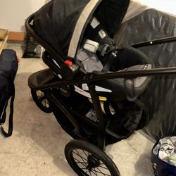 Graco Jogger Stroller -travel System-car Seat And Base