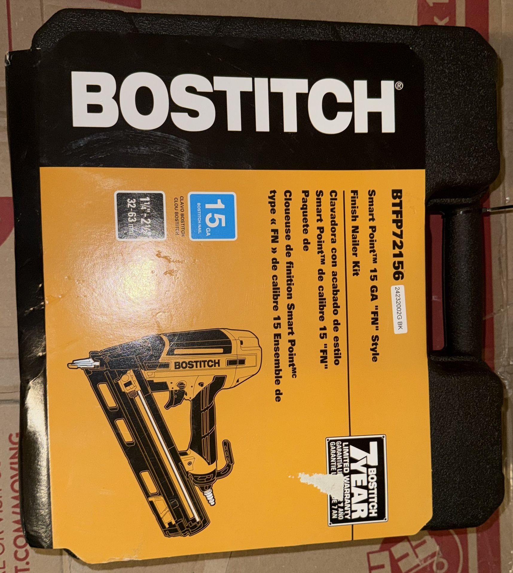 Brand-New Sealed Bostitch 15-Ga Angled Finish Nailer Kit (MSRP $220)