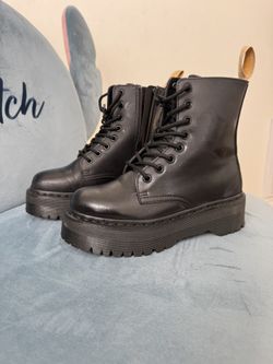 Dr Martens Boots