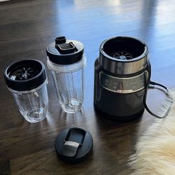 Ninja Nutri-Blender Pro with 2 Single-Serve Cups