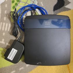 Cisco Linksys E3200 Gigabit Wireless Router 