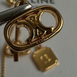 Triomphe Pendant Stud Earrings
