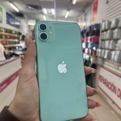 IPhone 11 64GB UNLOCKED✔️