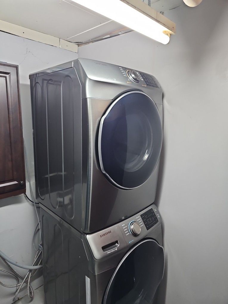Samsung Washer and Dryer Electric 