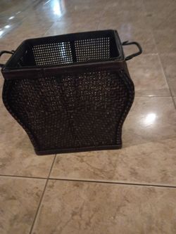 Woven basket