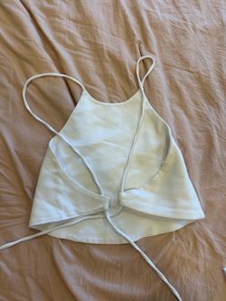 🤍 ZARA White Open-Back Tie Crop Top – Size S