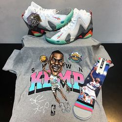 REEBOK KAMIKAZE 2 x PACKER SHOES “REMEMBER THE ALAMO” x MITCHELL N NESS “SHAWN KEMP” x STANCE ALLSTAR “KEMP” SOCKS SIZE: 8.5, 11