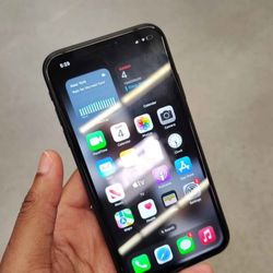 Iphone XR $65