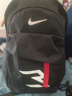 NIKE  3BRAND BY Russell Wilson