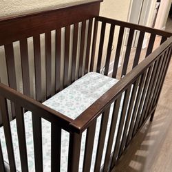 Baby Crib 