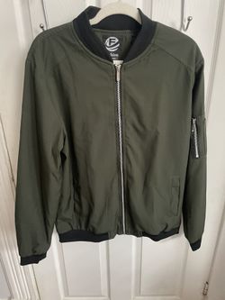 BRAND NEW GREEN MENS JACKET 