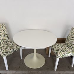 IKEA Table And Chairs 