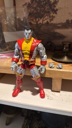 Marvel legends colossus