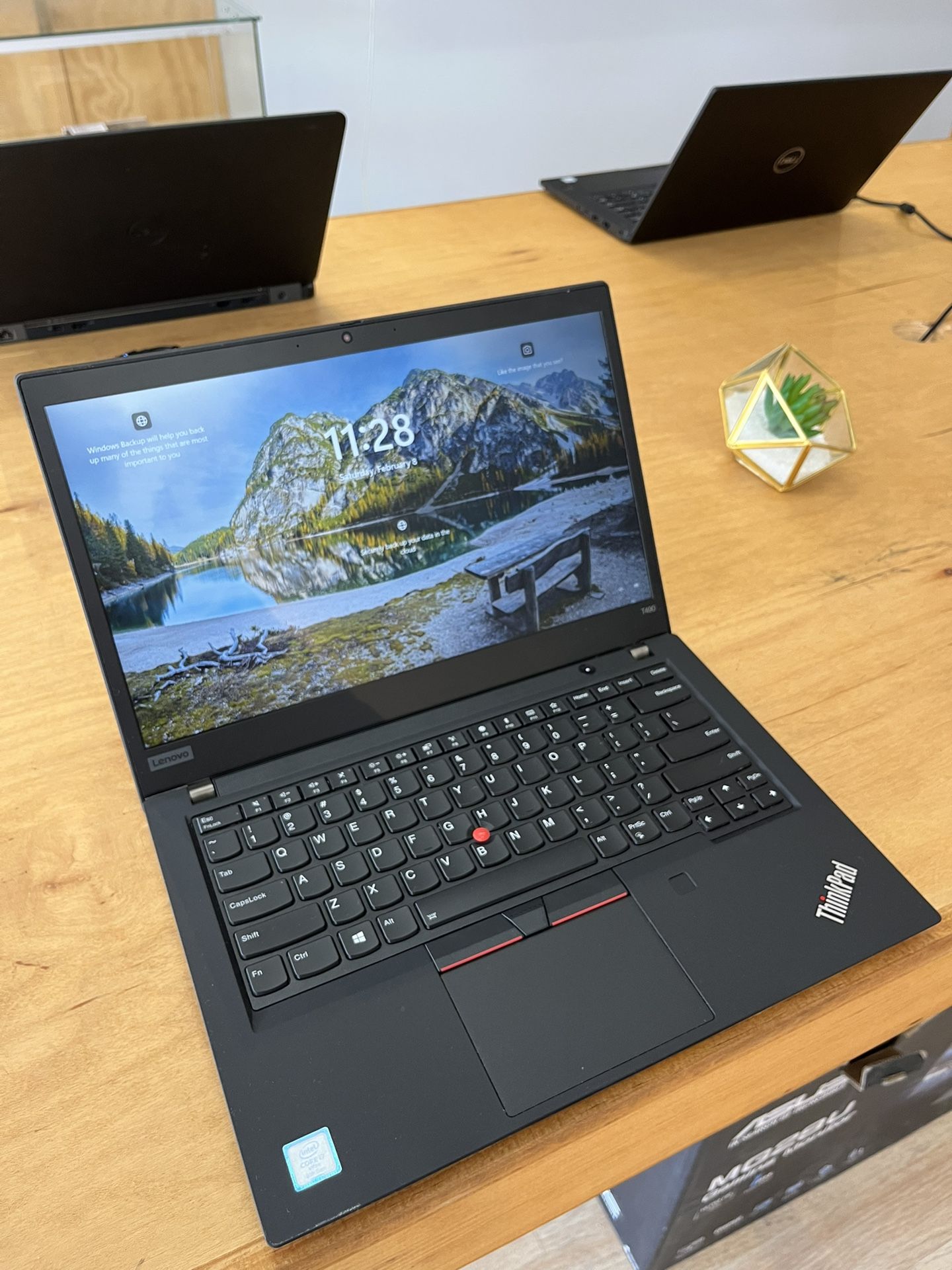 Lenovo ThinkPad T490 Laptop 14” Screen✅Intel Core i7/16GB RAM/256GB with Microsoft Office Word Excel⚡️Windows 11✔️Finance Available💲1Yr Warranty