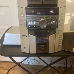 Sony Disc Player Hold  51 CDs
