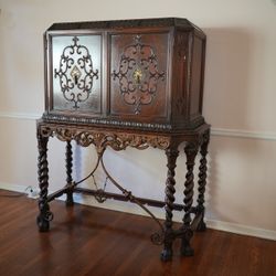 Antique Wooden Cabinet