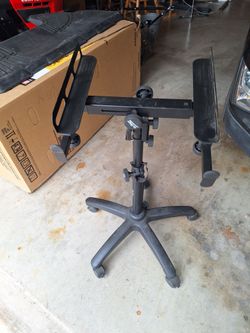 PA PORTABLE BOARD STAND
